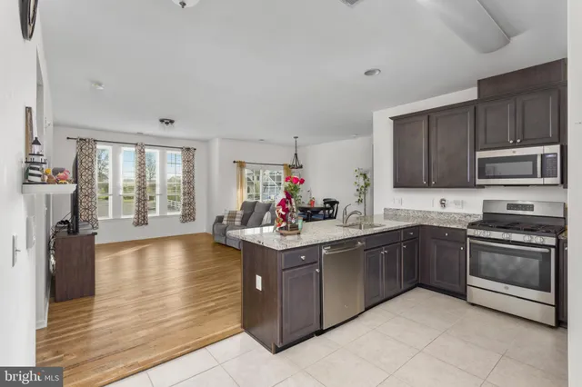 $2,500 | 30 Foulkes Lane, Unit 23, Chesterfield, NJ 08515