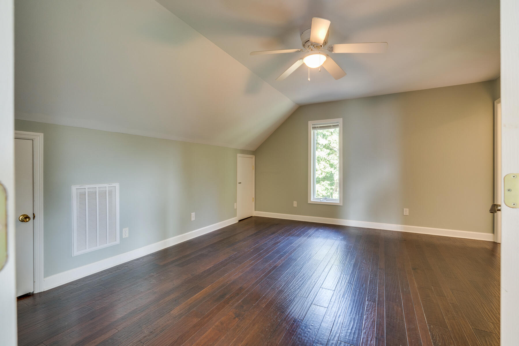 126 Country Pl Lane Butler, TN 37640 - Photo 24 of 54 024CountryPlaceLane_126