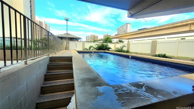 $2,300 | 1134 Kinau Street, Unit 706, Honolulu, HI 96814