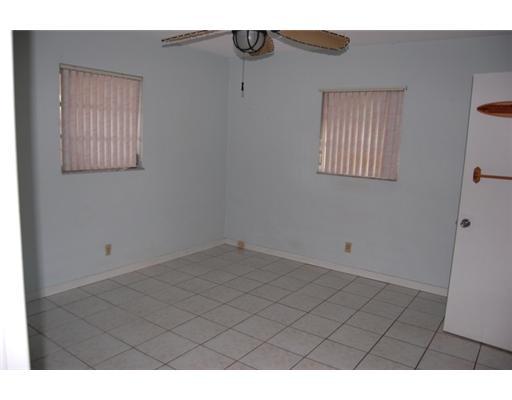 201 Northeast 26th Street Boca Raton, FL 33431 - Photo 13 of 18 a view of an empty room with windows