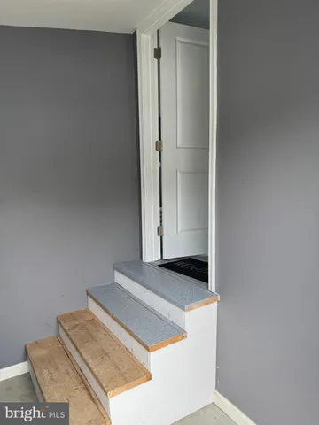 a view of utility room