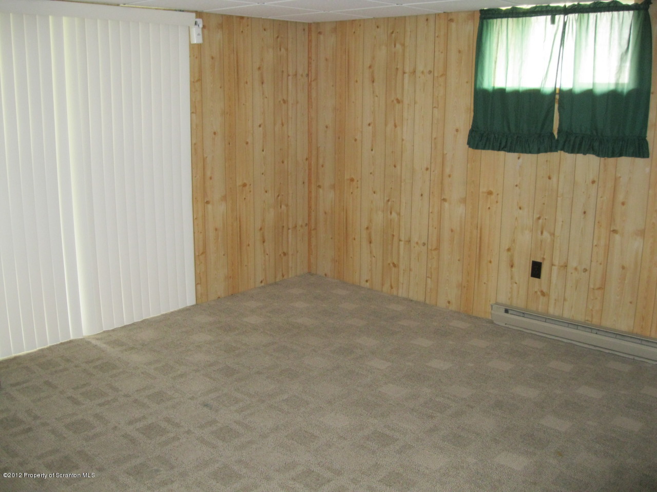 128 Jean Street Exeter, PA 18643 - Photo 10 of 13 Gallery Image 10