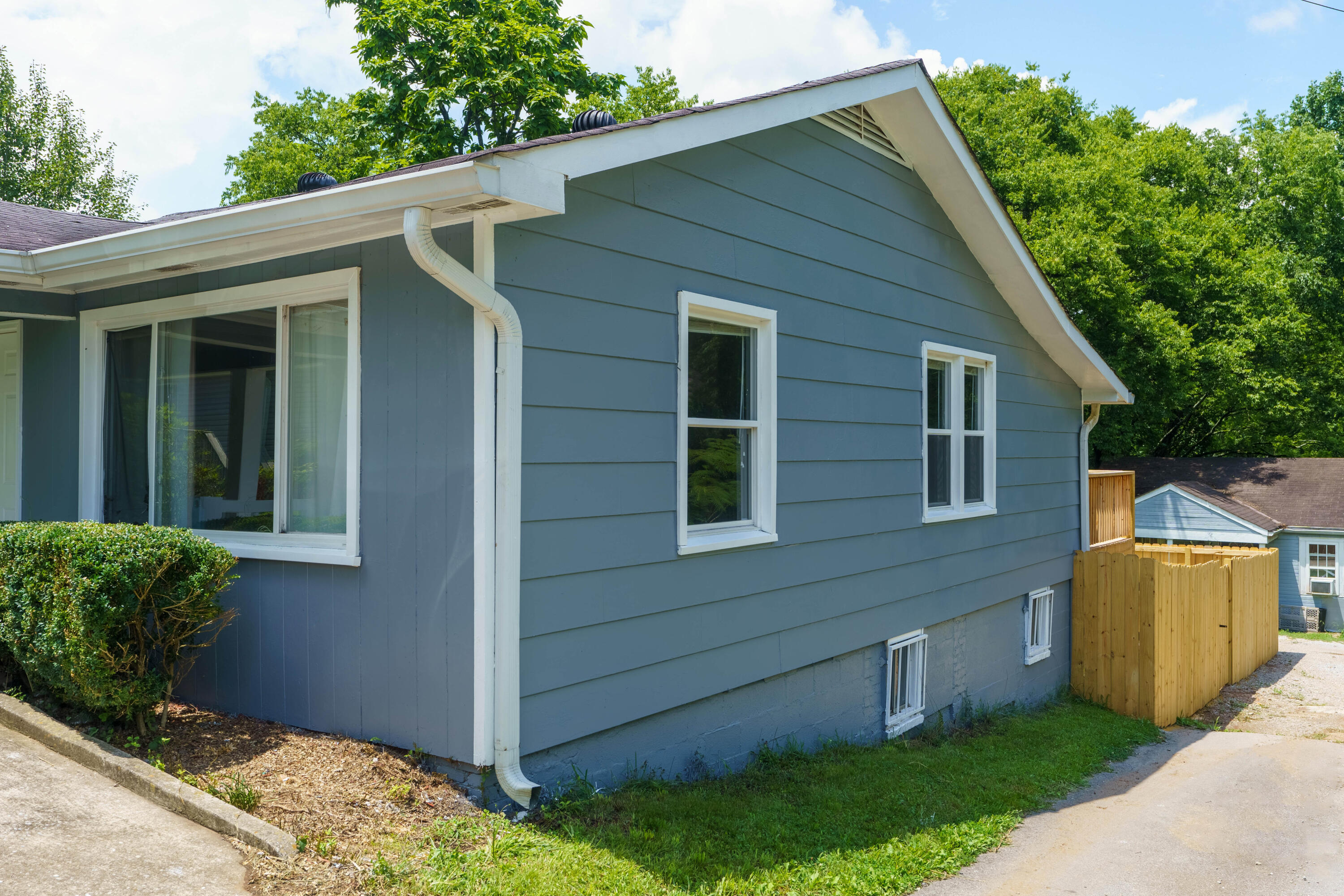 2735 Harrison Pike Chattanooga, TN 37406 - Photo 25 of 26 05 - 2735 Harrison Pike - Exterior