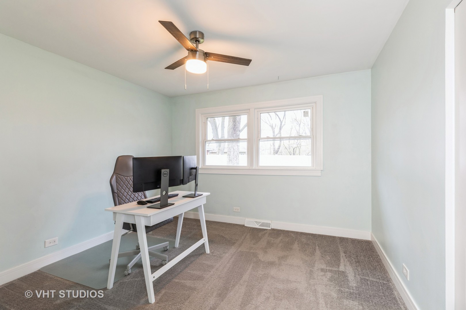 1033 Braemar Road Flossmoor, IL 60422 - Photo 8 of 15 a view of a workspace with furniture and a window