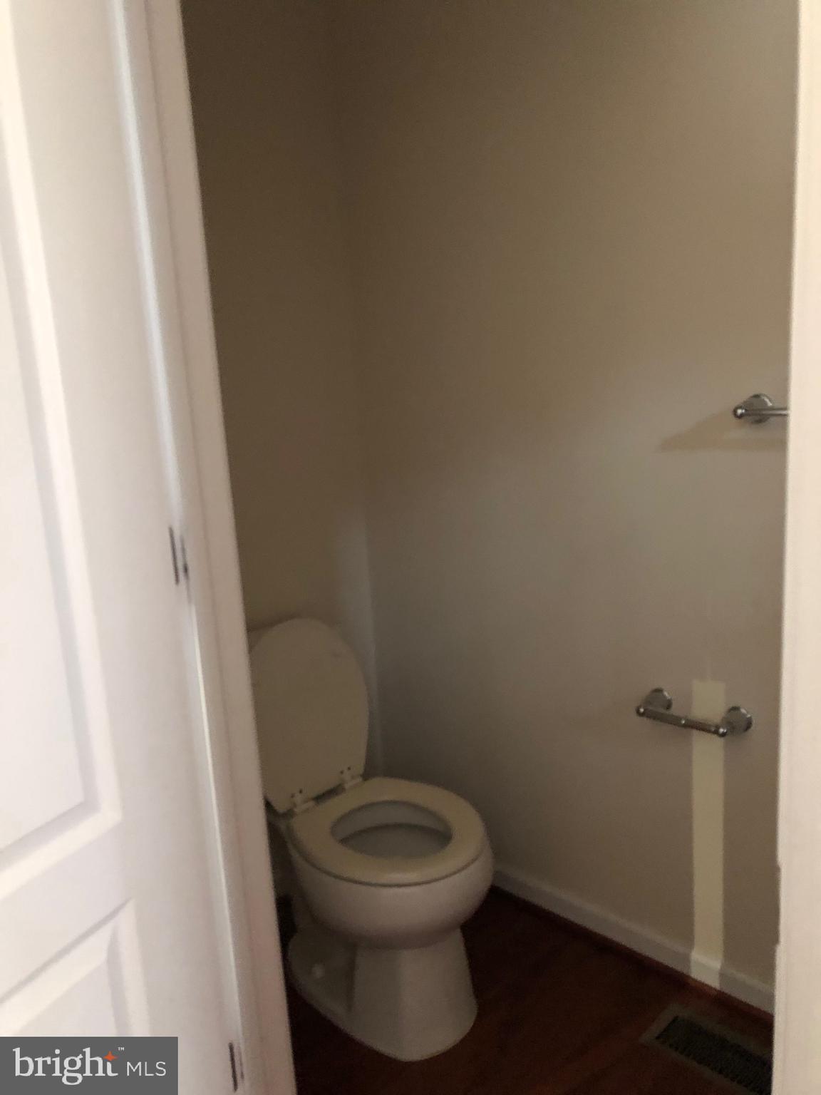 907 Horse Collar Road Accokeek, MD 20607 - Photo 43 of 98 Half Bath on Main Level