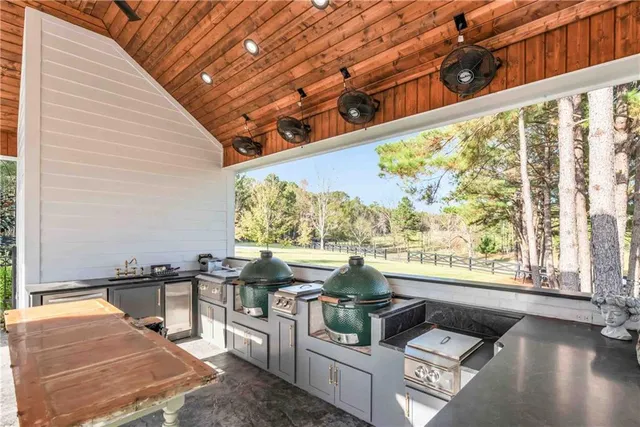 $4,250,000 | 282 Ralph Rawls Road, Hattiesburg, MS 39402