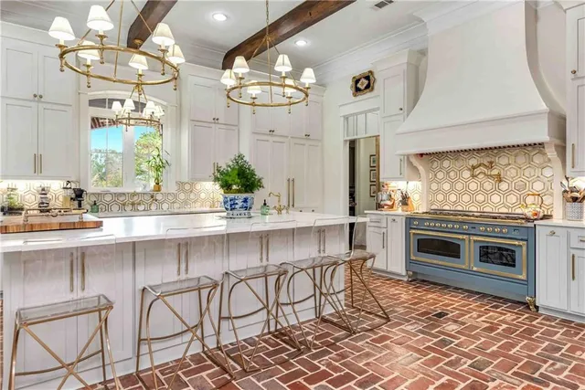 $4,250,000 | 282 Ralph Rawls Road, Hattiesburg, MS 39402