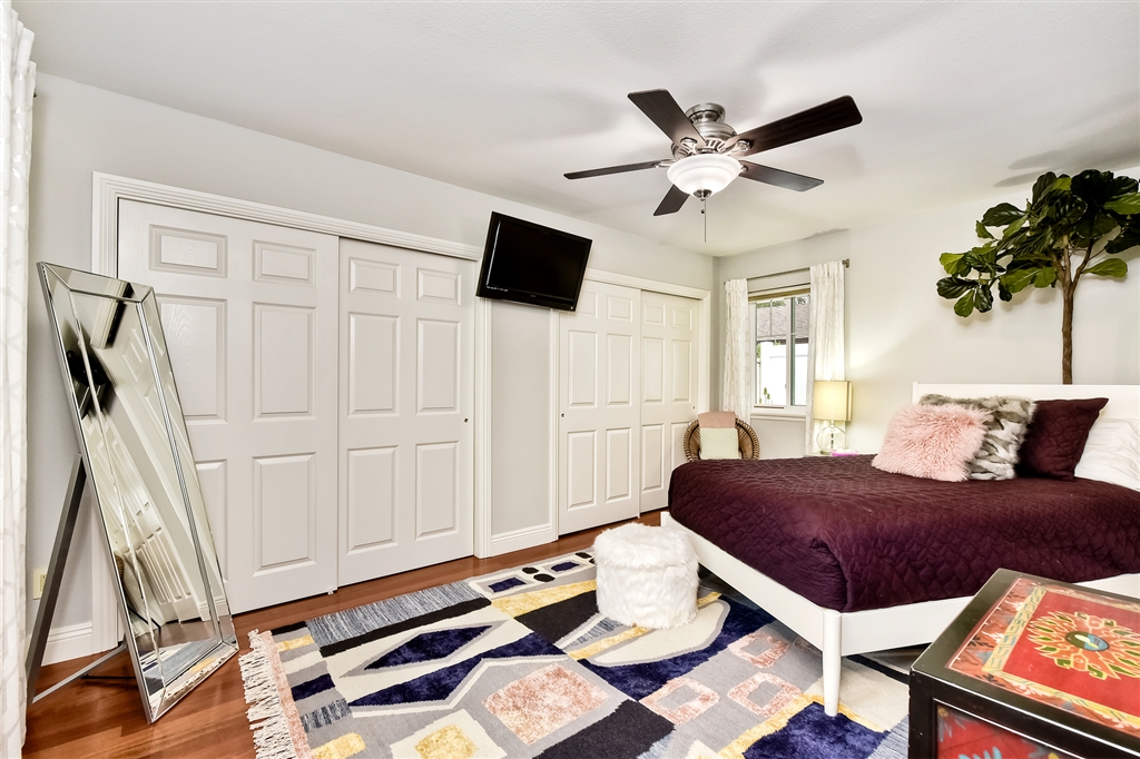 7738 Anillo Way Carlsbad, CA 92009 - Photo 18 of 25