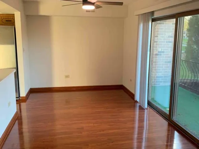 $212,500 | 7913 Paxton Avenue, Unit 1W, Tinley Park, IL 60477