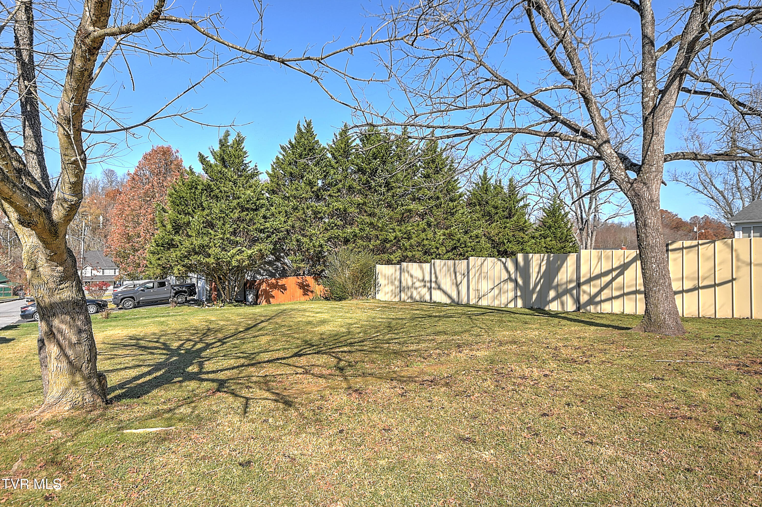 2709 Broad Street Bristol, TN 37620 - Photo 34 of 34 2709 Broad St DOM-39