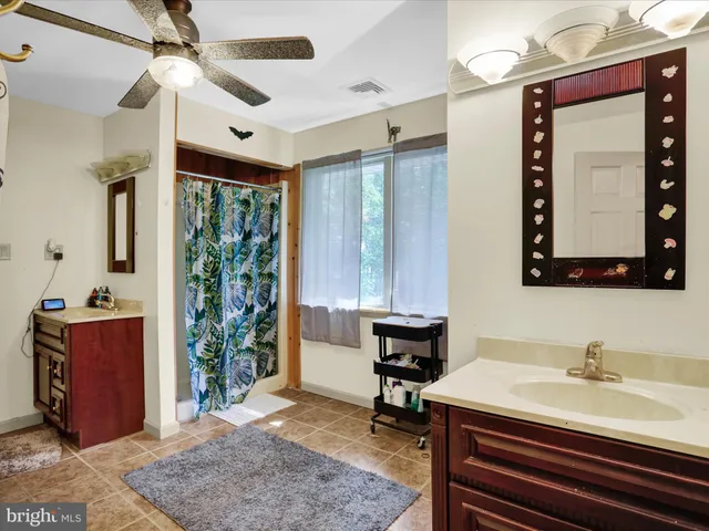 $669,800 | 39 Lehmann Lane, Bechtelsville, PA 19505