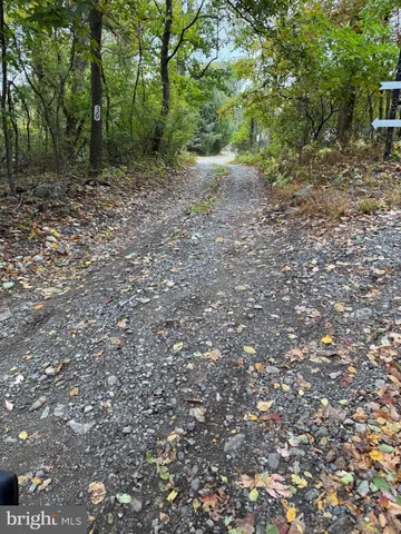 $669,800 | 39 Lehmann Lane, Bechtelsville, PA 19505