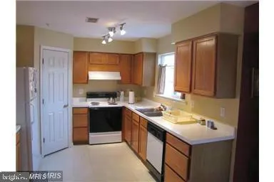 $2,500 | 8724 Pine Meadows Drive, Odenton, MD 21113
