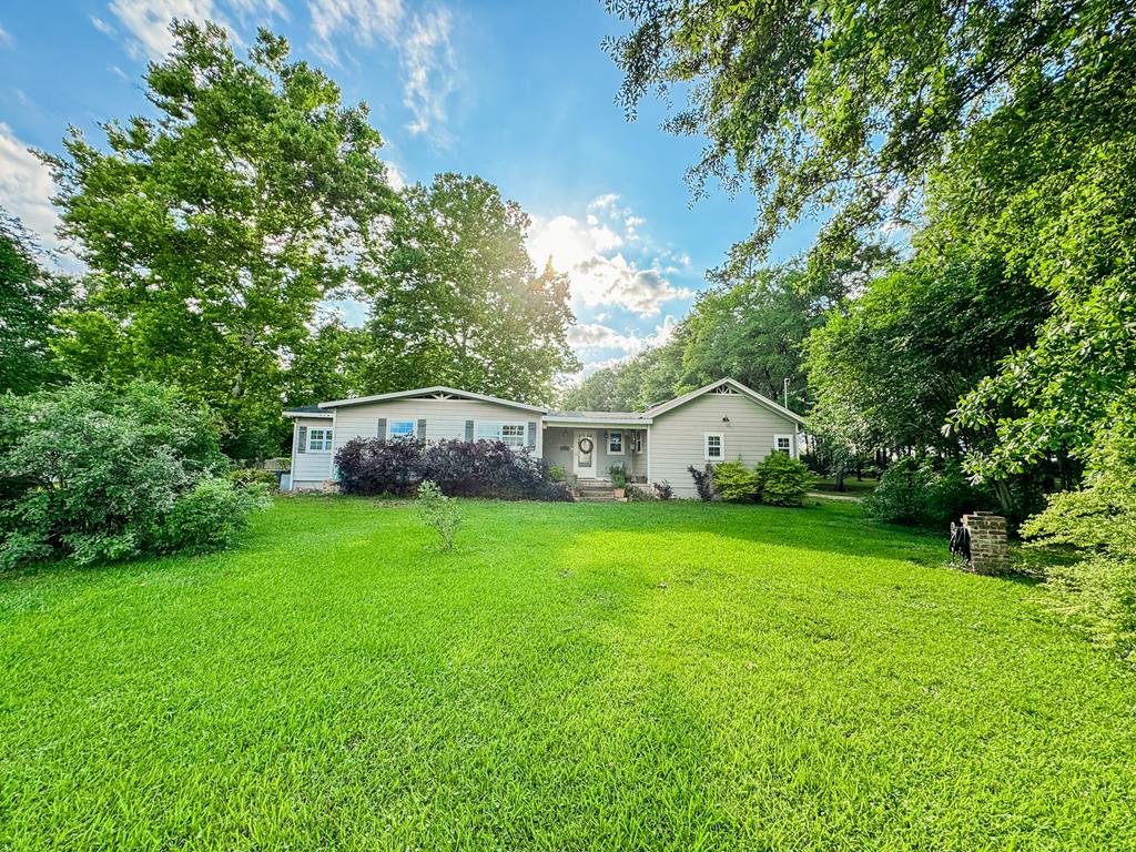 63 Henry Road Columbia, AL 36319 - Photo 1 of 42 Main View