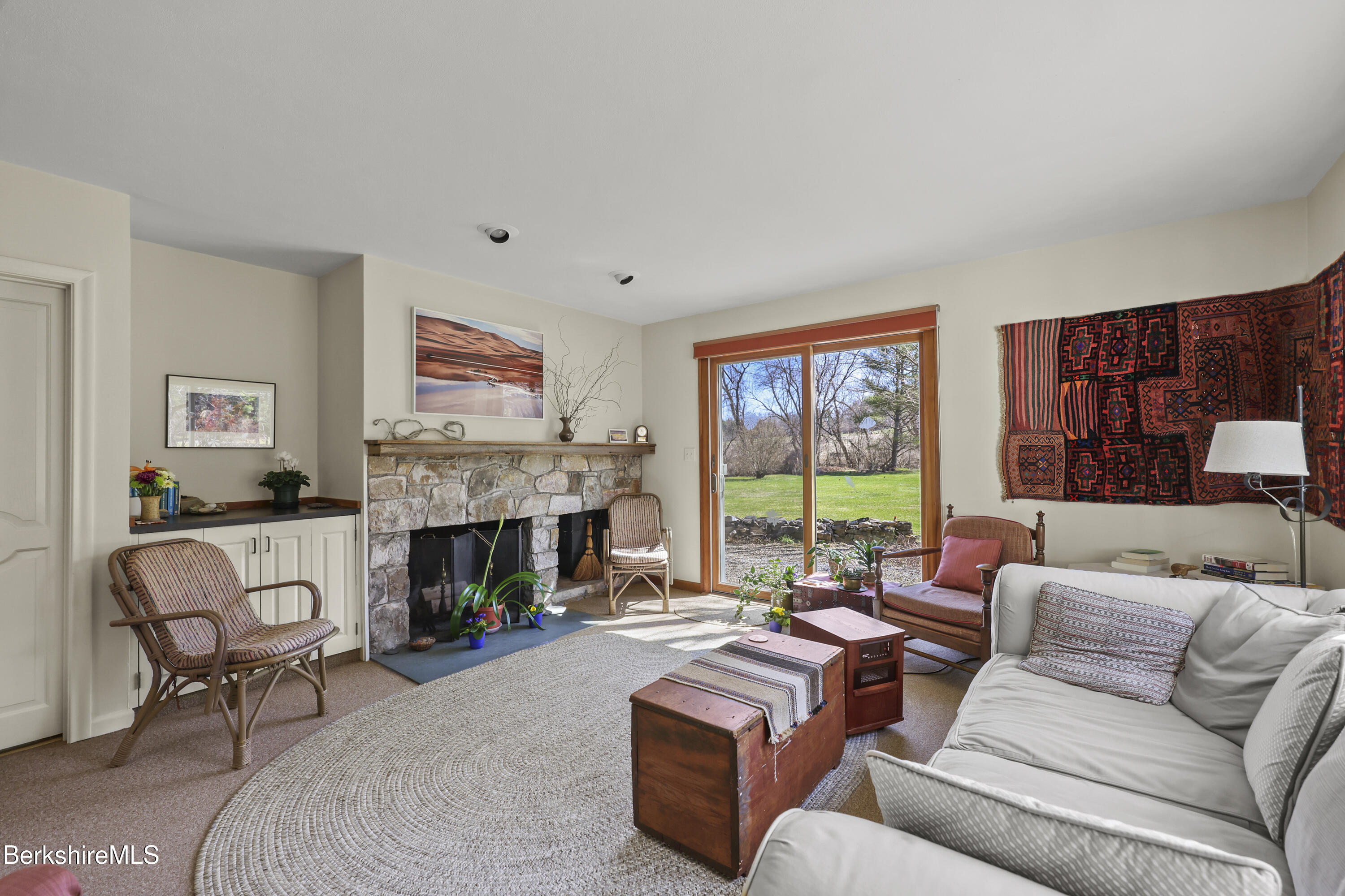 294 Blair Road Williamstown, MA 01267 - Photo 17 of 66 85 Den