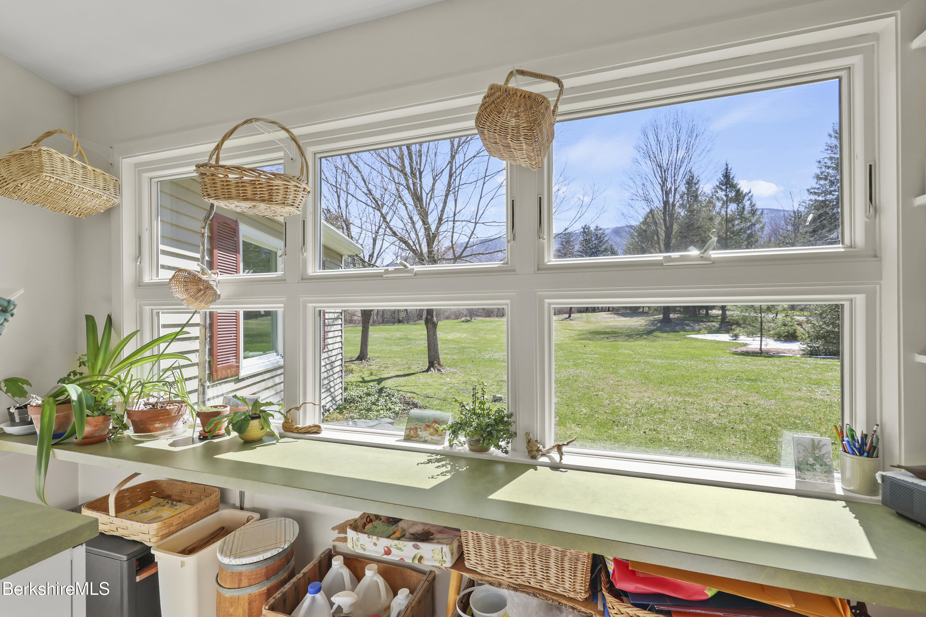 294 Blair Road Williamstown, MA 01267 - Photo 27 of 66 135 Sun Room