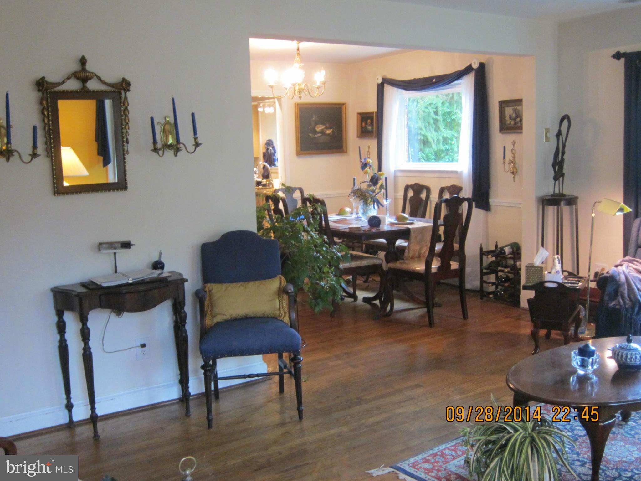 2207 Prichard Road Silver Spring, MD 20902 - Photo 7 of 17 Interior (General)
