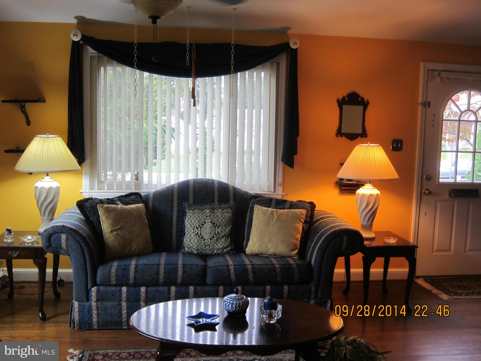 2207 Prichard Road Silver Spring, MD 20902 - Photo 9 of 17 Living Room