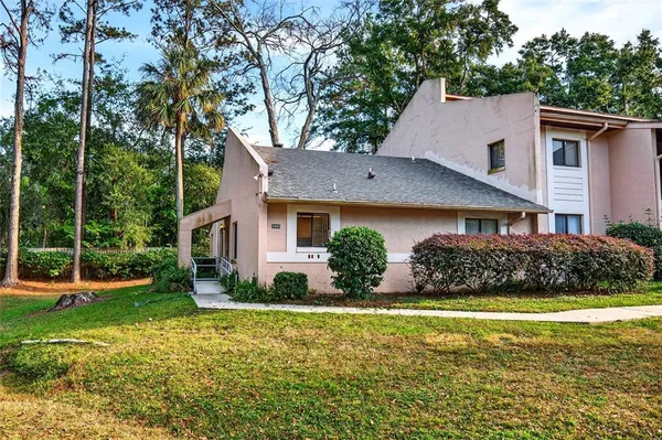 $144,900 | 2945 Southwest 32nd Avenue, Unit D6, Ocala, FL 34474