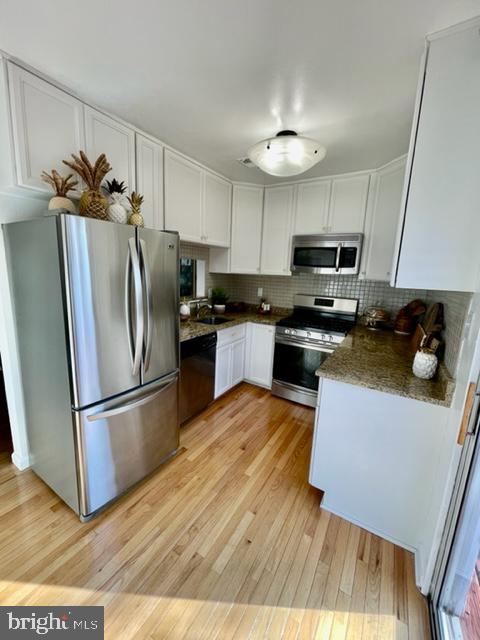 501 Pickwick Village Way Silver Spring, MD 20901 - Photo 13 of 23 Kitchen