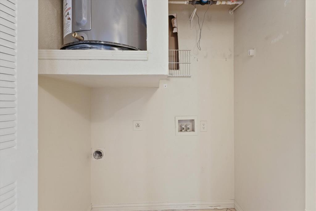 2524 Preston Road, Unit 1203 Plano, TX 75093 - Photo 17 of 23