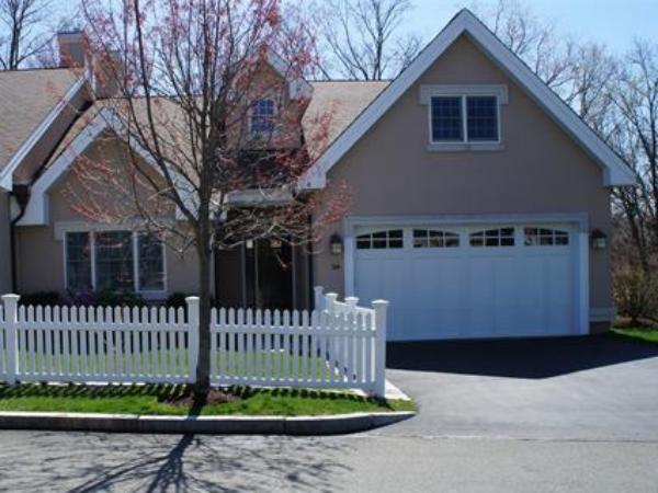 287 Langley Road, Unit 34 Newton, MA 02459 - Photo 1 of 18 Gallery Image 1