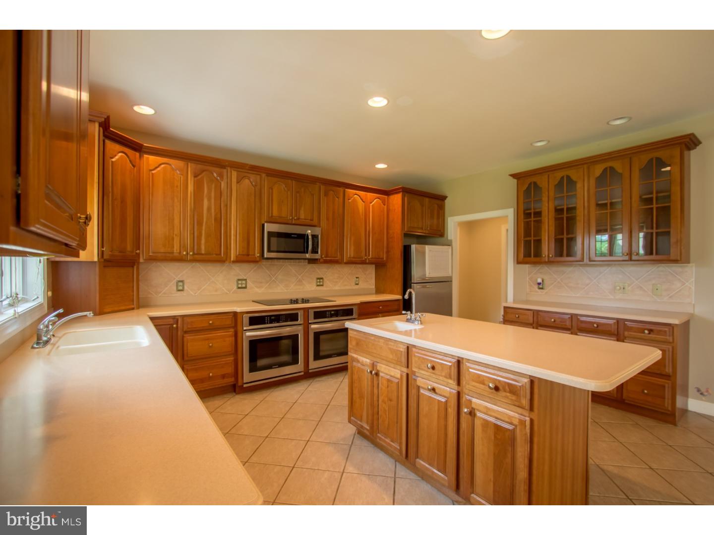 3026 Jordan Road Orefield, PA 18069 - Photo 12 of 25 Gallery Image 12