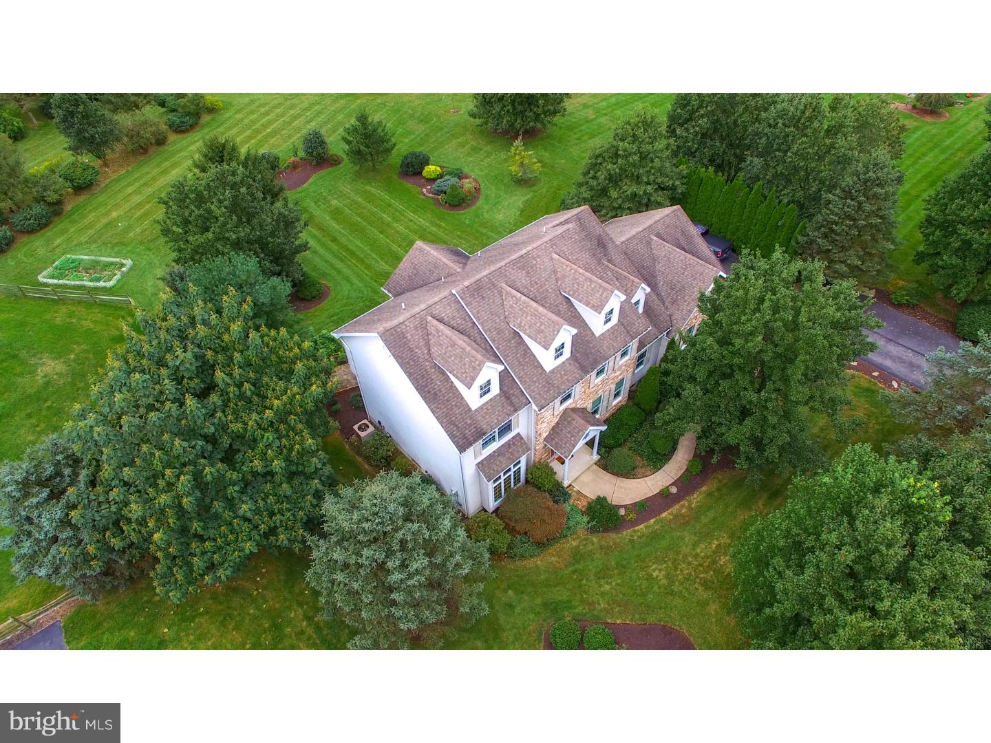 3026 Jordan Road Orefield, PA 18069 - Photo 2 of 25 Gallery Image 2