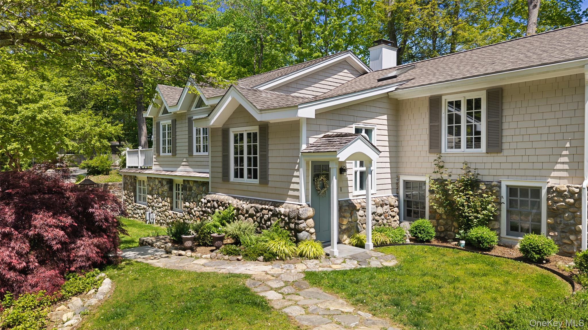 9 Lewis Road Pound Ridge, NY 10576 - Photo 3 of 34