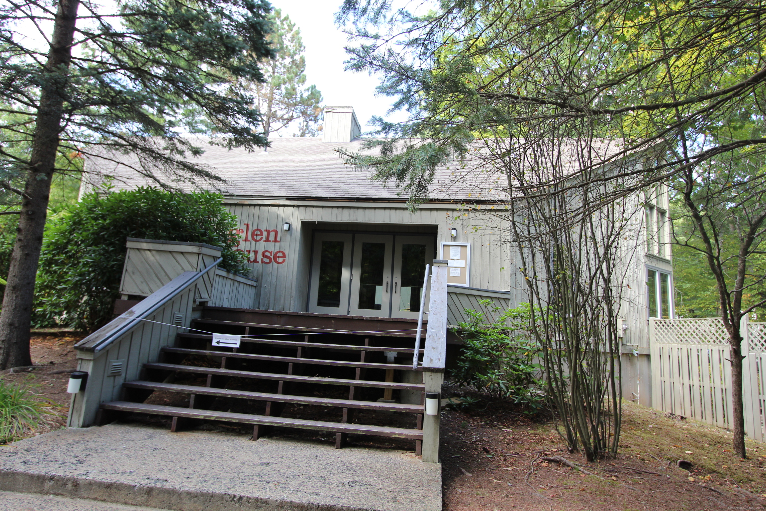 6 Lyle Court, Unit C Farmington, CT 06032 - Photo 21 of 34 a view of a house with a tree front of house