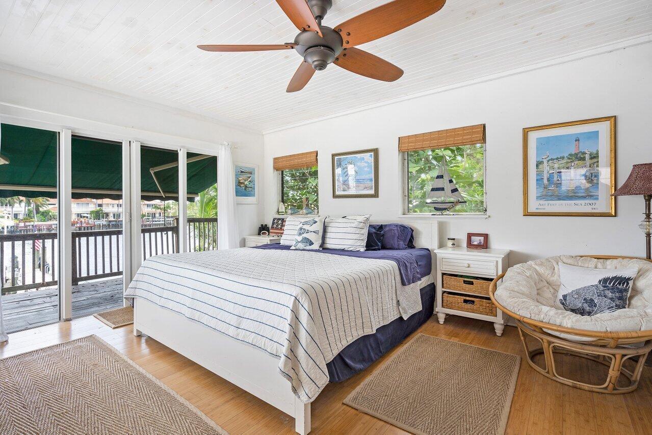 11091 Ellison Wilson Road North Palm Beach, FL 33408 - Photo 25 of 47 Master 2nd Floor