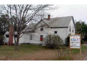 695 Mast Road Goffstown, NH 03102 - Photo 3 of 4 Gallery Image 3