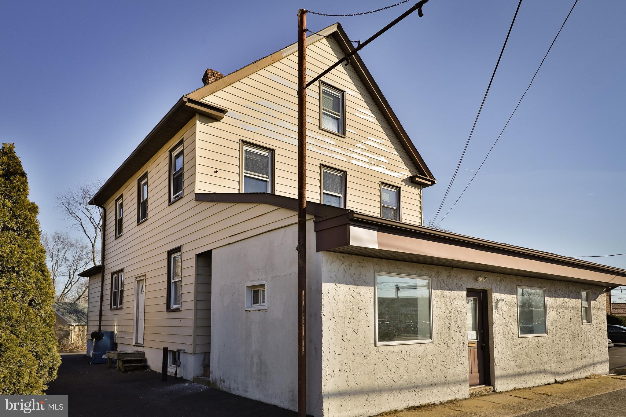 132 Easton Road Horsham, PA 19044 - Photo 1 of 24 Gallery Image 1