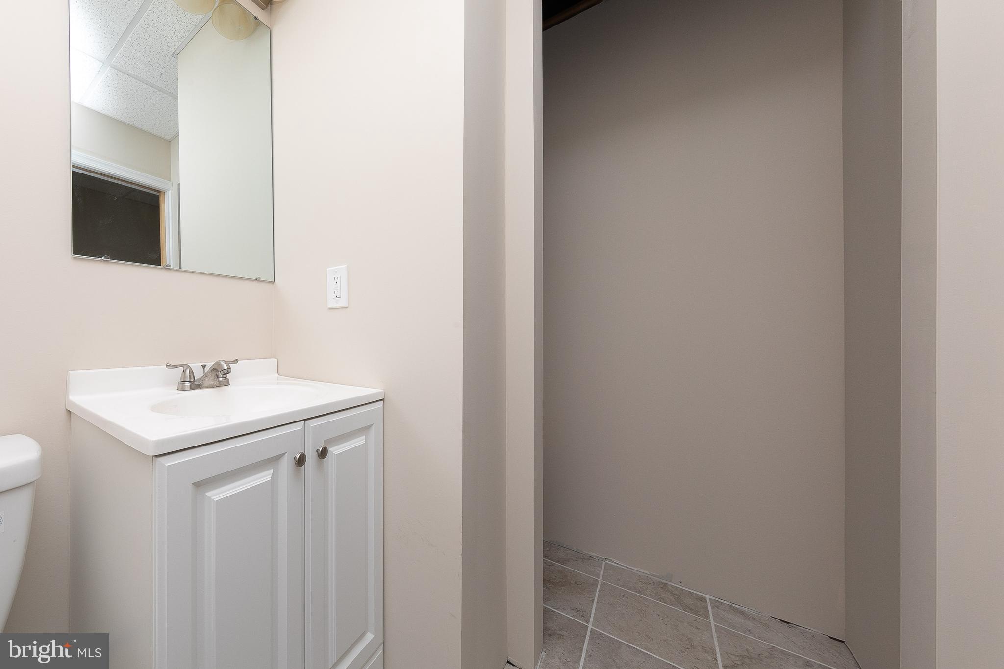 132 Easton Road Horsham, PA 19044 - Photo 5 of 24 Gallery Image 5