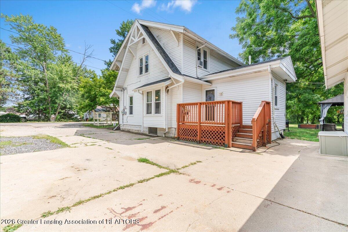 2016 South Aurelius Road Mason, MI 48854 - Photo 8 of 51 27-Media Jett -23