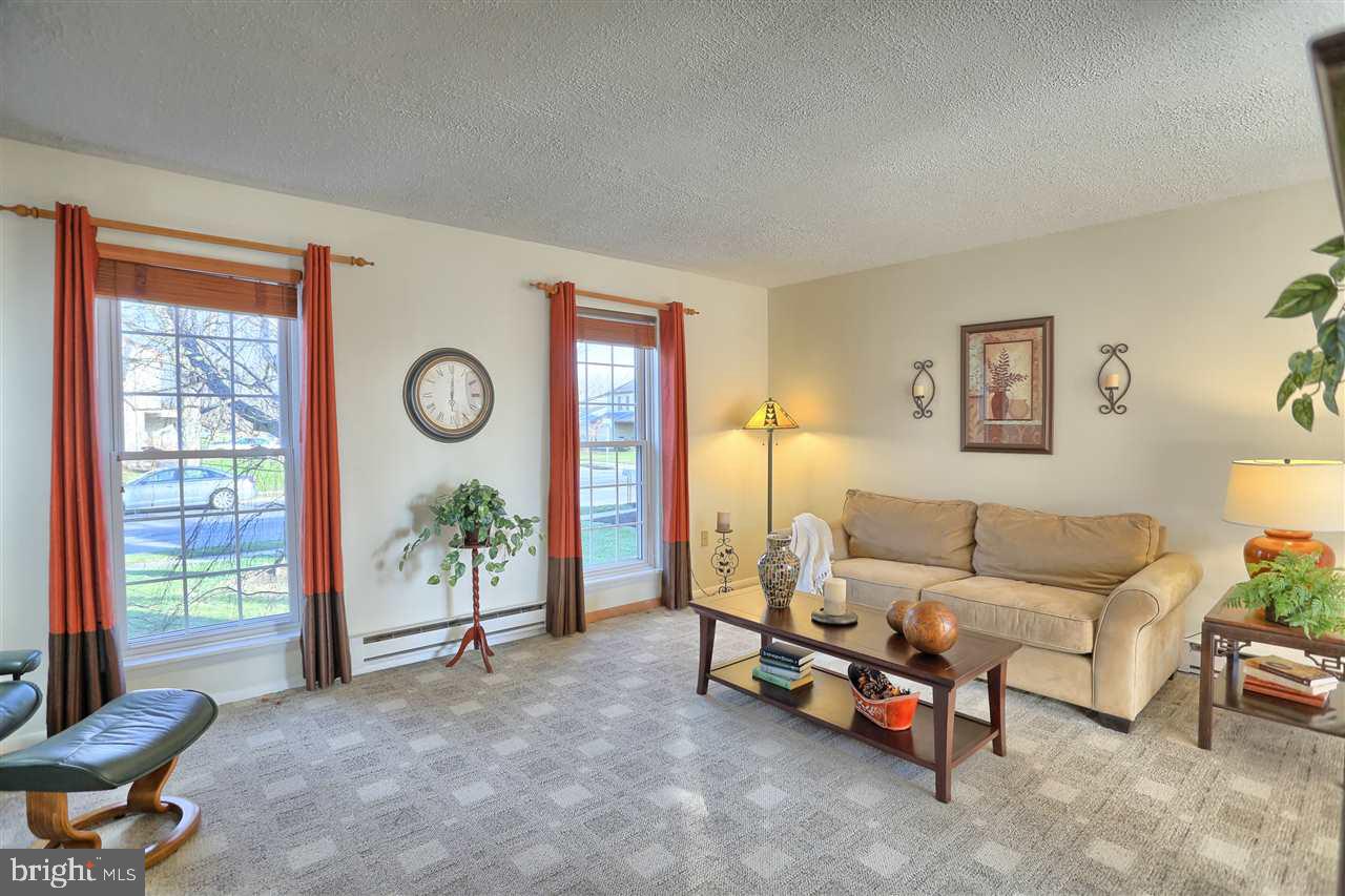 112 Lopax Road Harrisburg, PA 17112 - Photo 8 of 24 Gallery Image 8