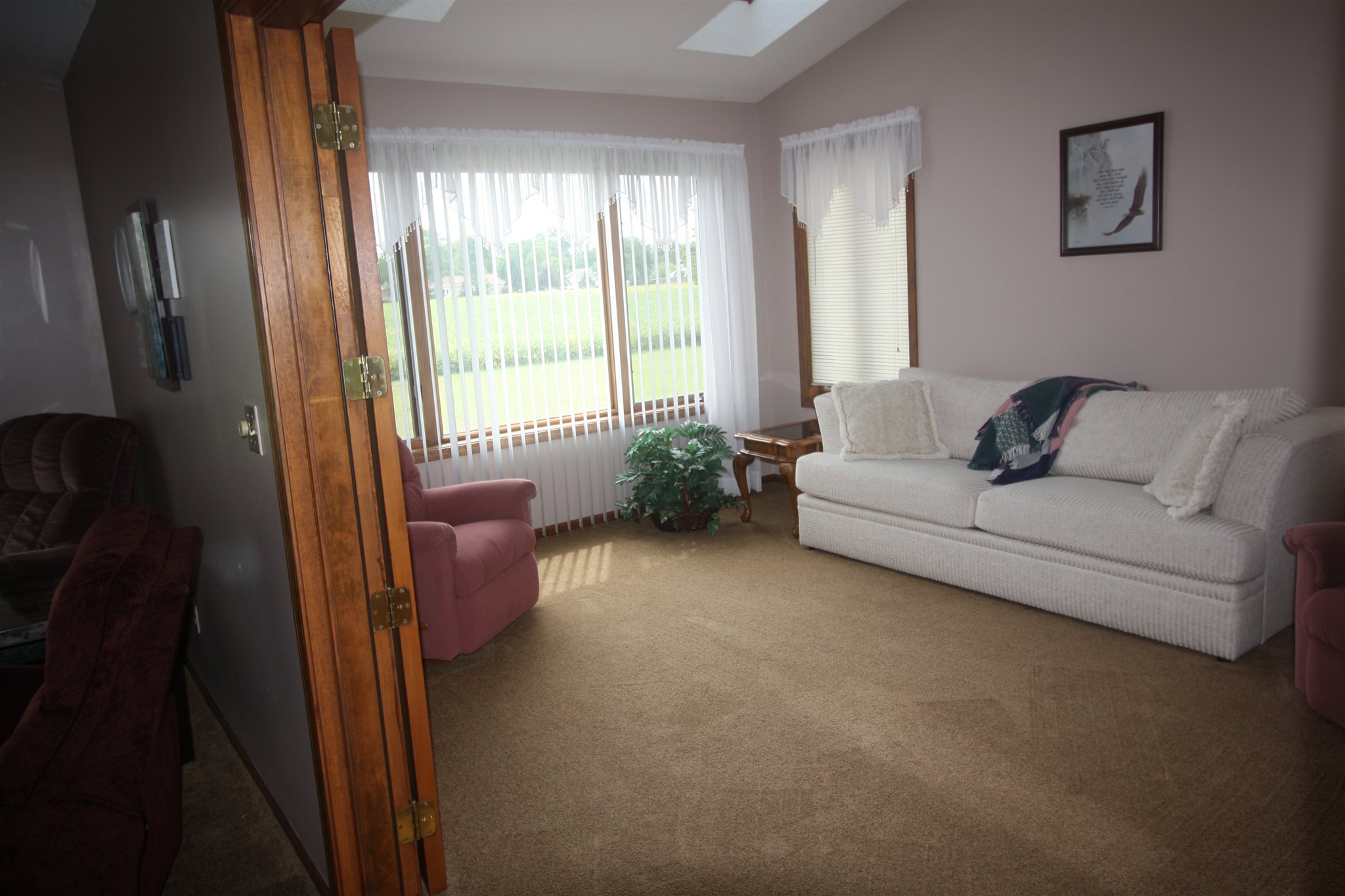 416 North 300th Road East Huntington, IN 46750 - Photo 12 of 36 Gallery Image 12