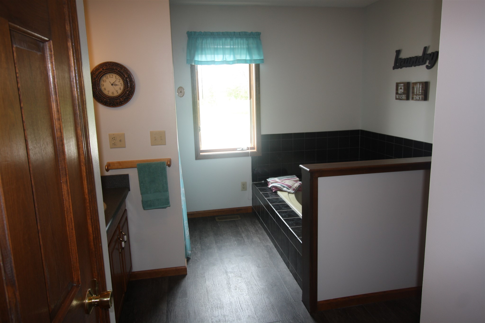 416 North 300th Road East Huntington, IN 46750 - Photo 19 of 36 Gallery Image 19