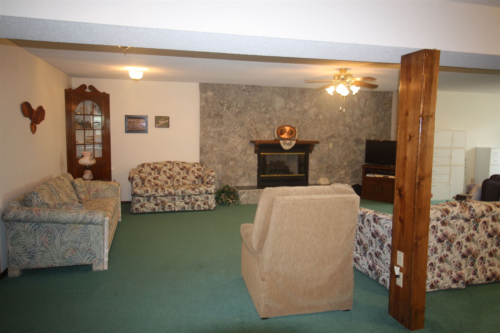 416 North 300th Road East Huntington, IN 46750 - Photo 26 of 36 Gallery Image 26