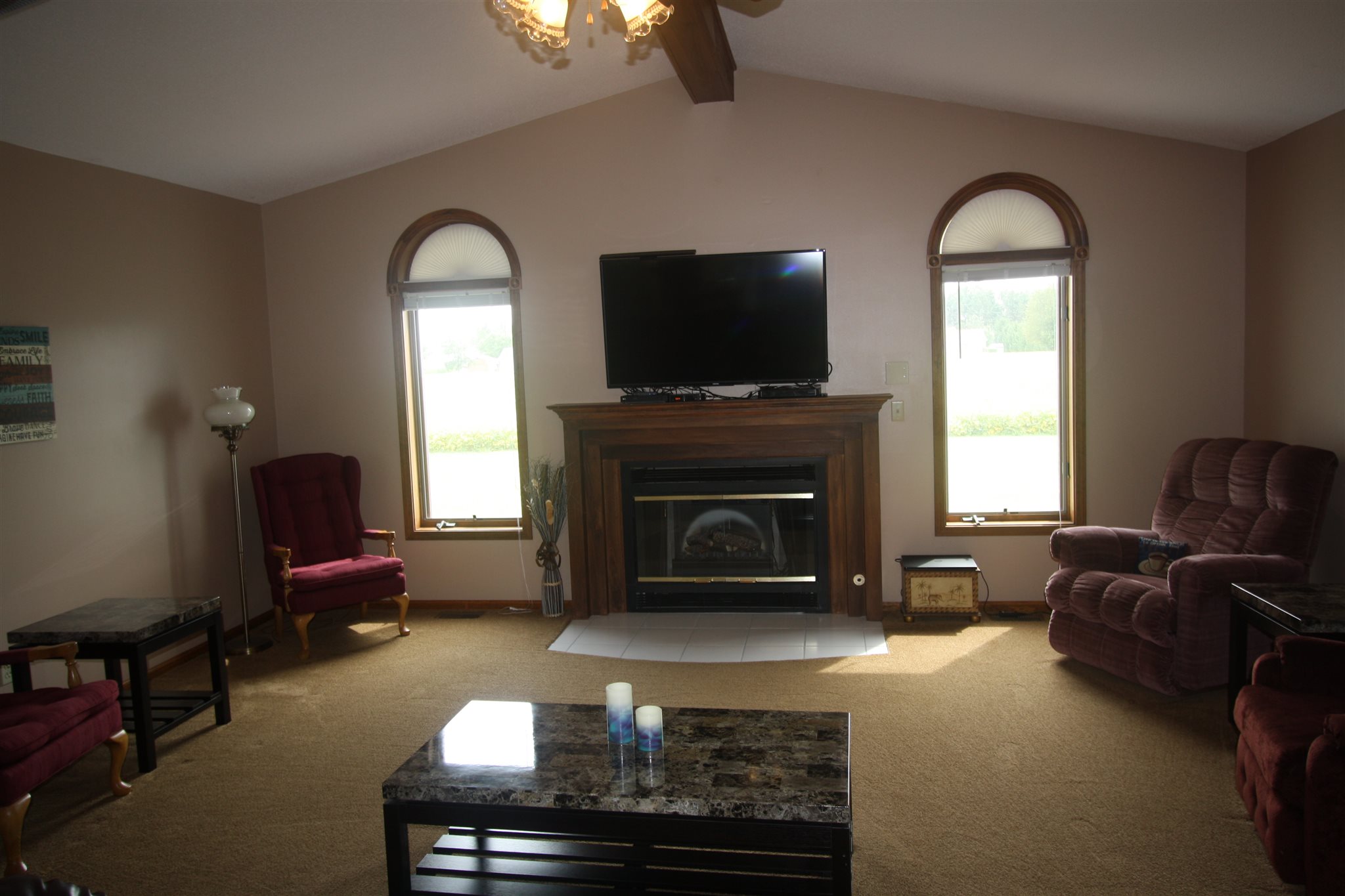 416 North 300th Road East Huntington, IN 46750 - Photo 9 of 36 Gallery Image 9