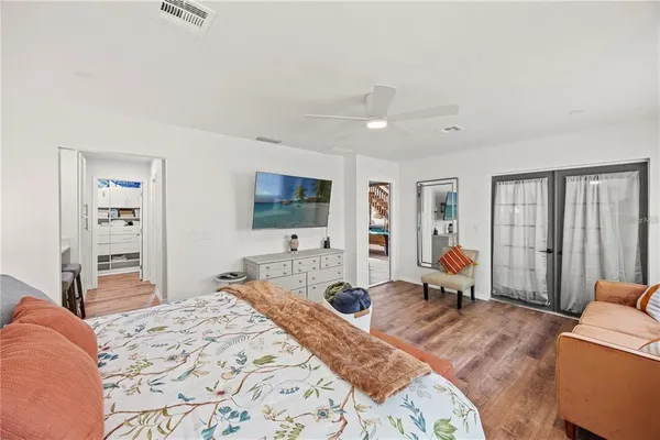 $945,000 | 3155 Waterside Drive, Englewood, FL 34224