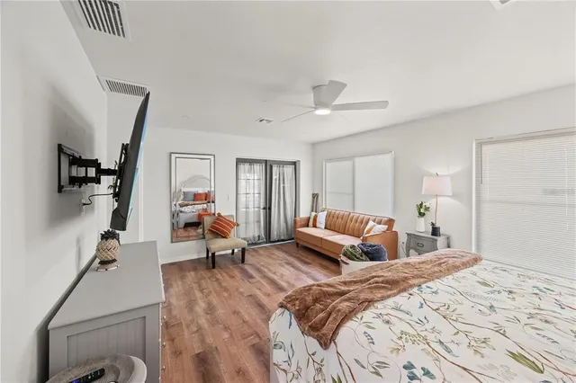 $995,000 | 3155 Waterside Drive, Englewood, FL 34224