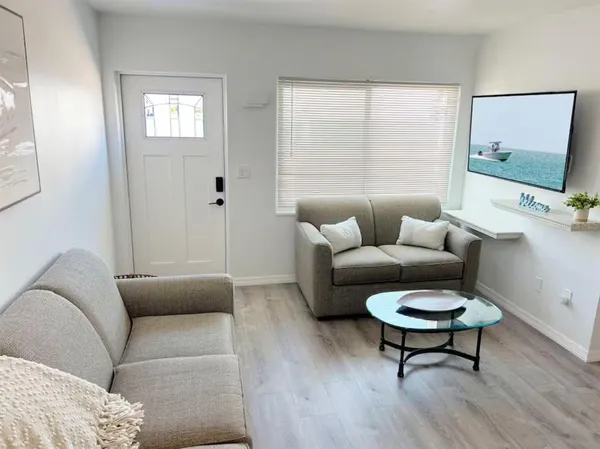 $945,000 | 3155 Waterside Drive, Englewood, FL 34224