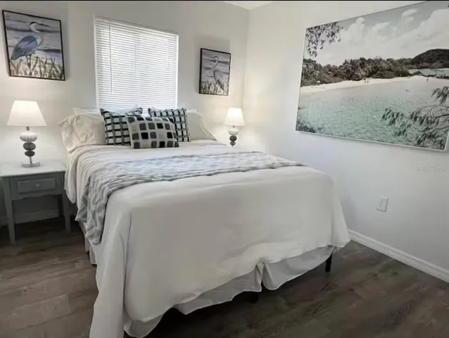 $995,000 | 3155 Waterside Drive, Englewood, FL 34224