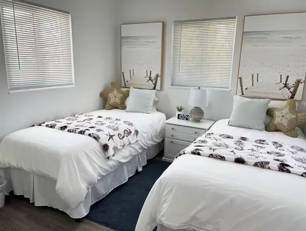 $945,000 | 3155 Waterside Drive, Englewood, FL 34224
