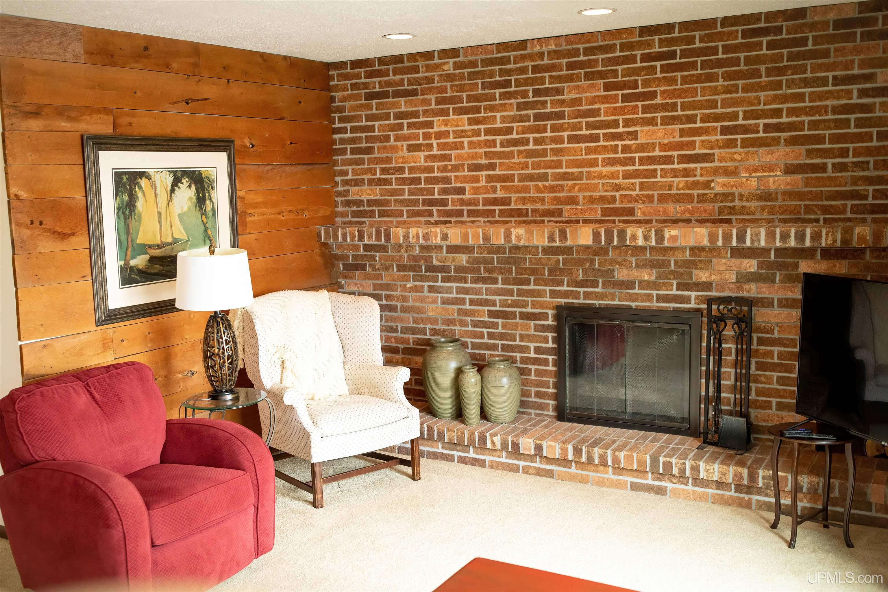 15142 Pequaming Road Lanse, MI 49946 - Photo 8 of 56 Gallery Image 8