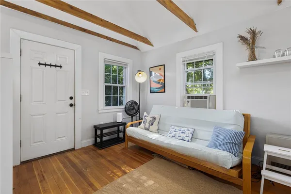 $2,000 | 109 Allston Avenue, Middletown, RI 02842