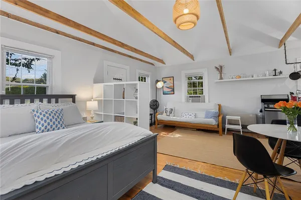 $2,000 | 109 Allston Avenue, Middletown, RI 02842