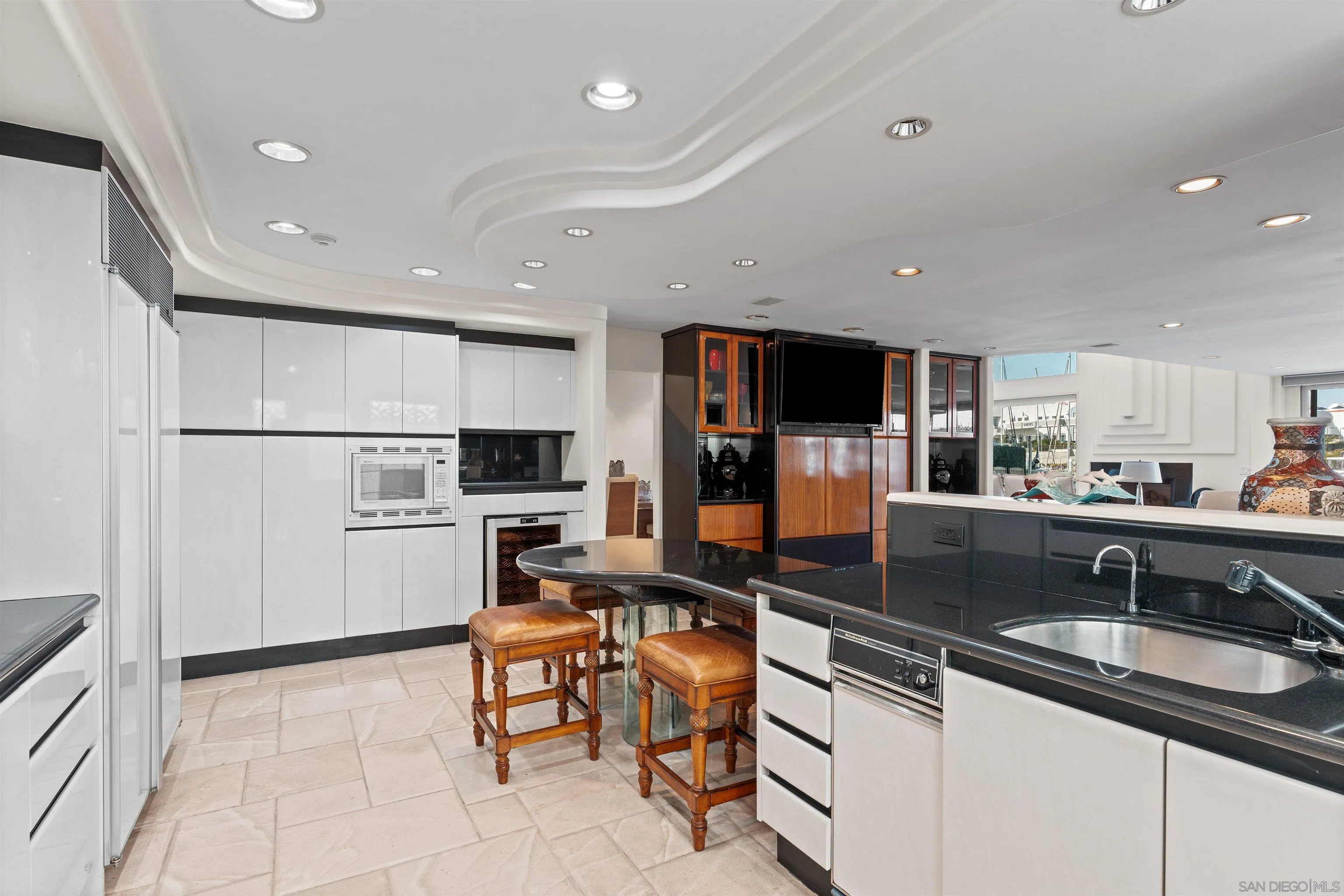 39 The Point Coronado, CA 92118 - Photo 16 of 34