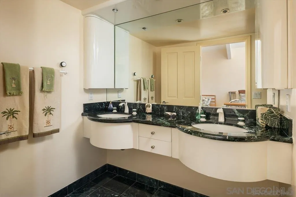 39 The Point Coronado, CA 92118 - Photo 25 of 34
